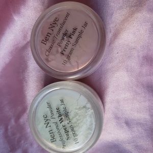 Ben Nye Translucent Powder